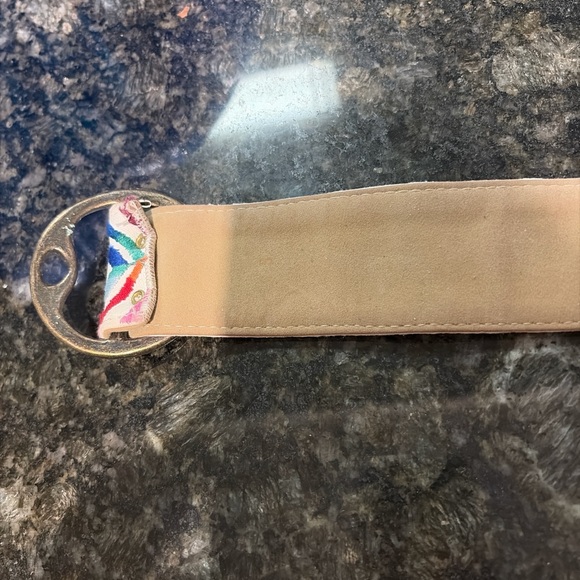 Embroidered O-Ring Belt - Picture 4 of 4